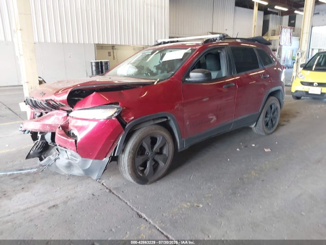 1C4PJLAB4GW370257 Jeep Cherokee