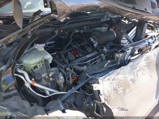 Honda l15b7 2017 2HGFC1F97HH634640 Image 10