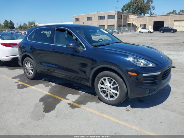 2017 PORSCHE CAYENNE WP1AA2A26HKA89780 Photo 0