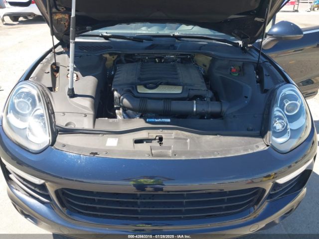 2017 PORSCHE CAYENNE WP1AA2A26HKA89780 Photo 9