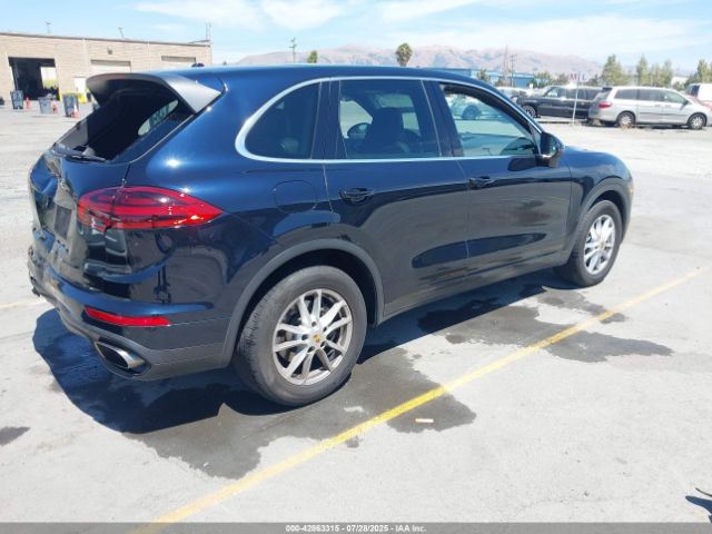 2017 PORSCHE CAYENNE WP1AA2A26HKA89780 Photo 3
