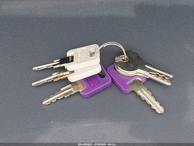 4YDFYKU23NZ980446 Dutchmen Yukon
