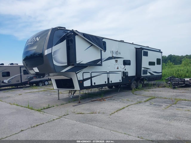 4YDFYKU23NZ980446 Dutchmen Yukon