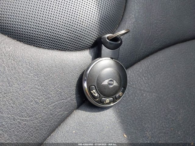 2008 MINI COOPER WMWMF33508TU65801 Photo 10