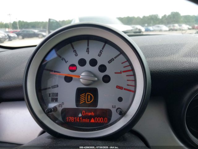 2008 MINI COOPER WMWMF33508TU65801 Photo 6