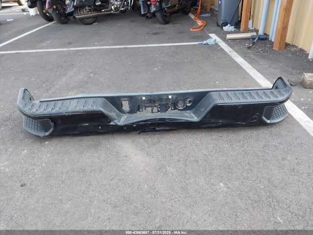 3GCUDHEL4NG684013 Chevrolet l87