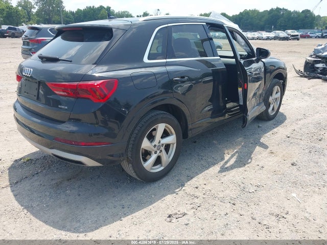 2020 AUDI Q3 WA1AECF31L1025961 Photo 3