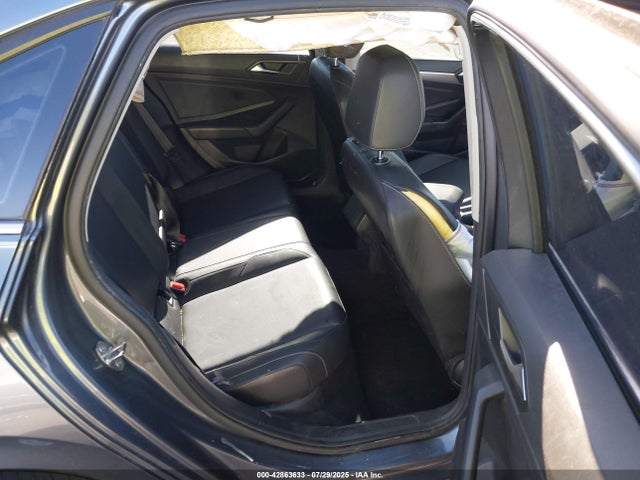 3VWC57BU5KM137763 Volkswagen 1.4 tsi