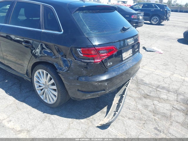 2016 AUDI A3 E-TRON WAUTPBFF2GA134591 Photo 5