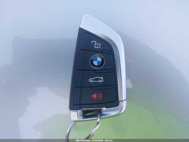 BMW 2022 2022 5YM13EC02N9J23412 Image 11