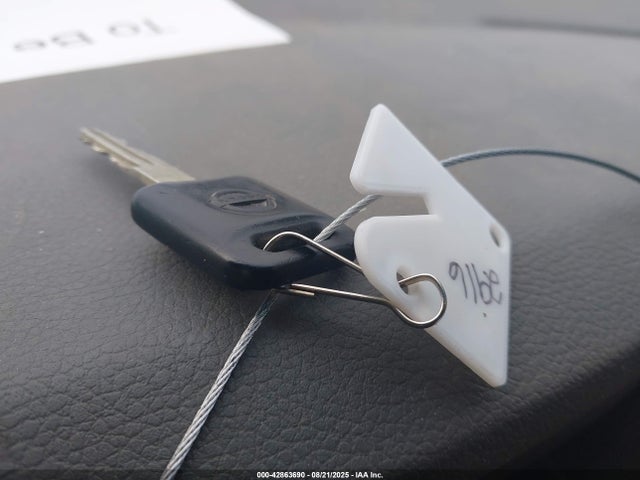 Nissan 2020 2020 1N6BF0KY1LN803432 Image 11