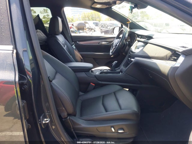 1GYKNAR47PZ130864 Cadillac lsy