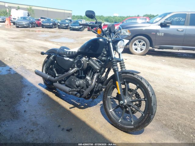 2017 HARLEY-DAVIDSON XL883 1HD4LE212HC434523