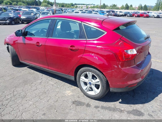 Ford 2014 2014 1FADP3K25EL454611 Image 3