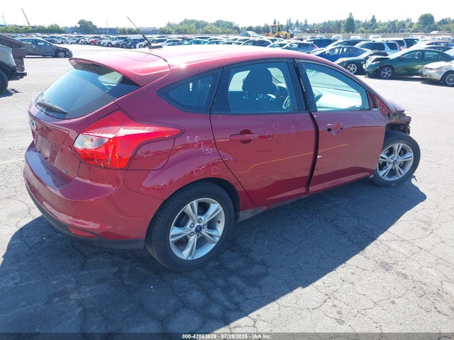 Ford 2014 2014 1FADP3K25EL454611 Image 4