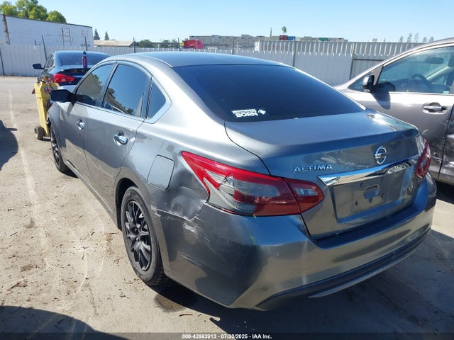 1N4AL3AP7JC172573 Nissan 2018