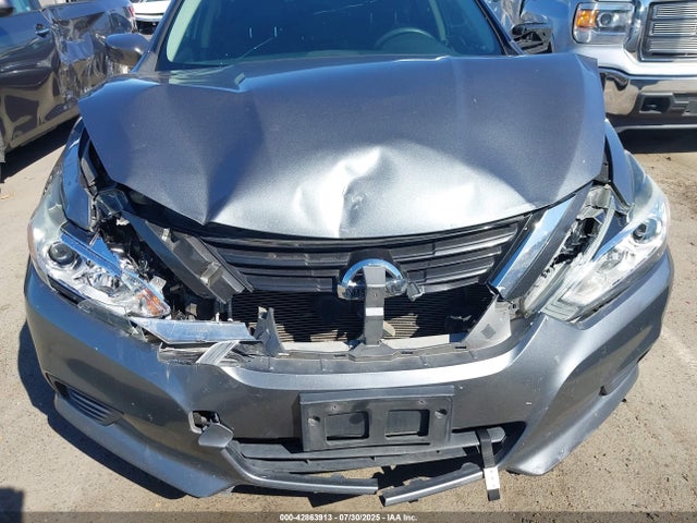 1N4AL3AP7JC172573 Nissan 2018