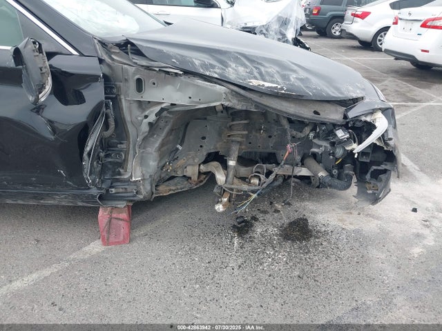 JN1CV7APXJM241290 Infiniti Q50