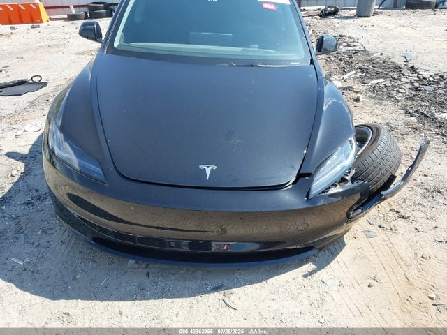5YJ3E1EAXSF939750 Tesla MODEL 3