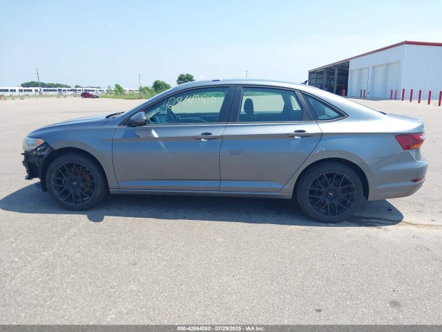 3VWN57BU2KM254483 Volkswagen 1.4 tsi