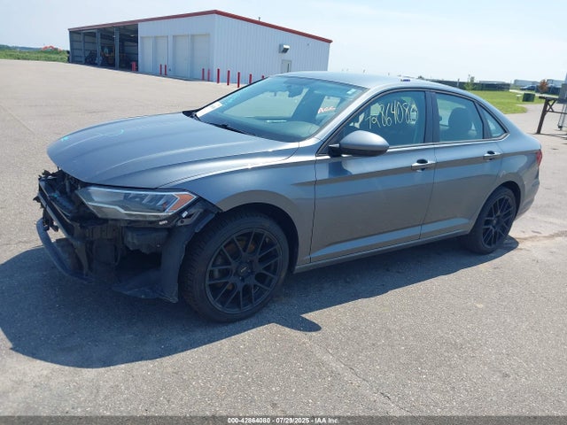 3VWN57BU2KM254483 Volkswagen 1.4 tsi