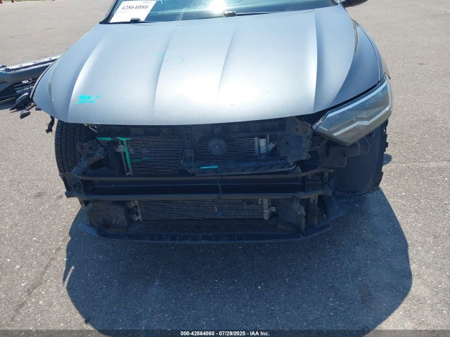 3VWN57BU2KM254483 Volkswagen 1.4 tsi