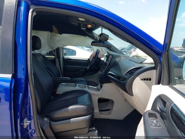 Dodge 2019 2019 2C4RDGCG4KR656823 Image 5