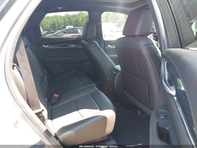 2023 CADILLAC XT5 1GYKNDRS8PZ194167 Photo 7