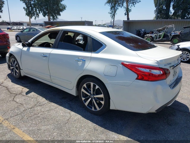 1N4AL3AP8HC273101 Nissan Altima