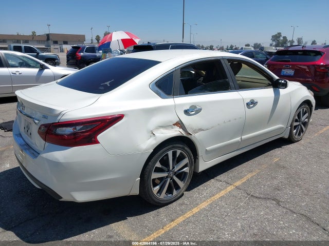 1N4AL3AP8HC273101 Nissan Altima