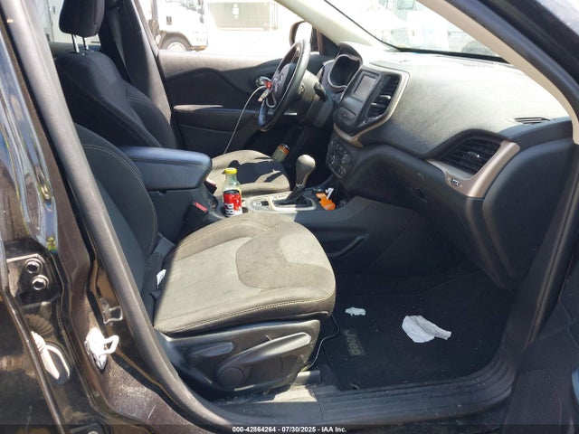 1C4PJMCS1GW204135 Jeep 2016