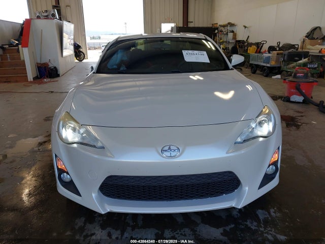 Scion 2014 2014 JF1ZNAA15E9704998 Image 12