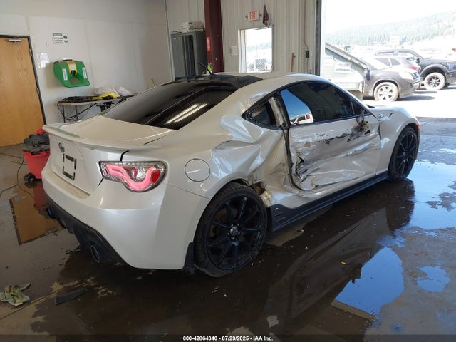 Scion 2014 2014 JF1ZNAA15E9704998 Image 4