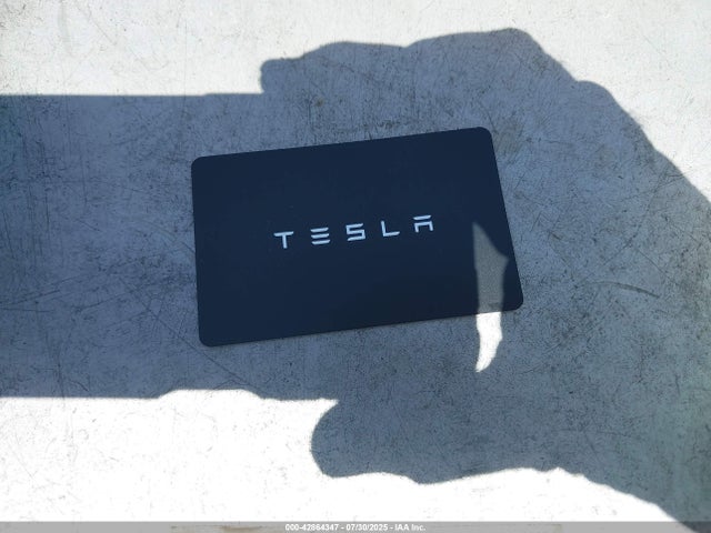 Tesla 2025 2025 7SAYGDED5SA379499 Image 11