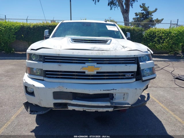 1GC1KWEY7JF154848 Chevrolet l5p - direct injection, duramax, gen 5, var 1