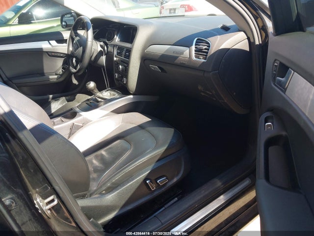 2013 AUDI A4 WAUHFAFL2DN010320 Photo 4