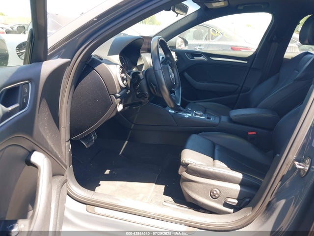 WAUAUGFFXLA099760 Audi A3