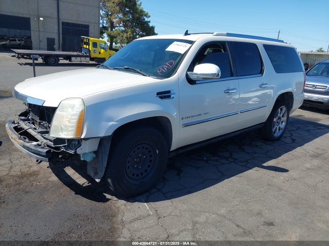 2007 CADILLAC ESCALADE ESV 1GYFK668X7R287321 Photo 1