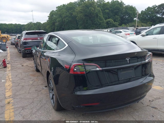 2018 TESLA MODEL 3 5YJ3E1EA0JF172277 Photo 2