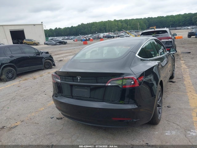 2018 TESLA MODEL 3 5YJ3E1EA0JF172277 Photo 3