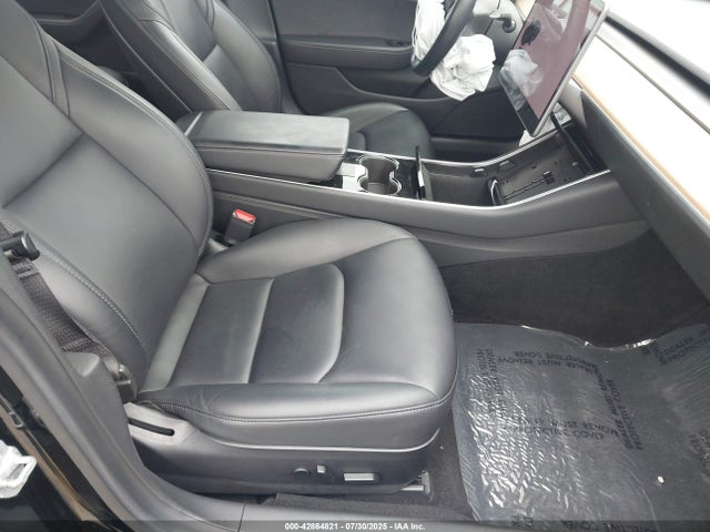 2018 TESLA MODEL 3 5YJ3E1EA0JF172277 Photo 4