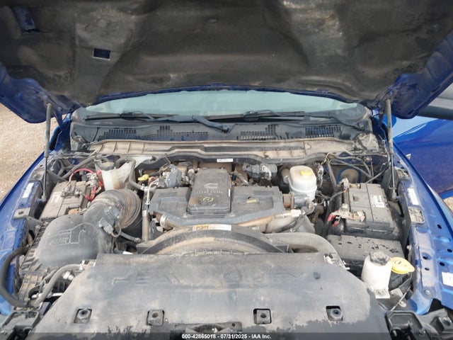 3C6UR5CL3HG679884 RAM 2500