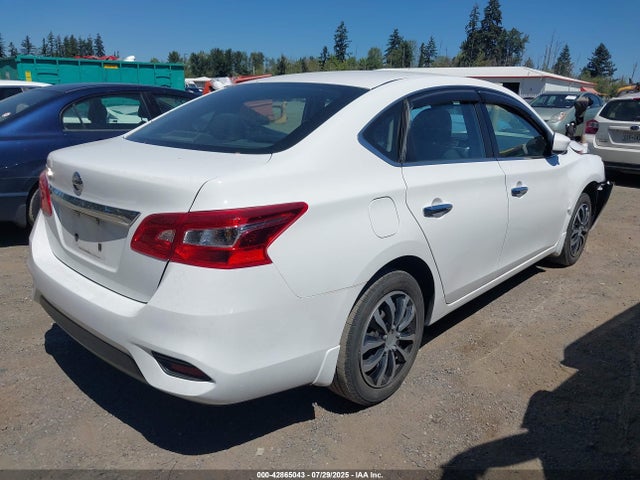 Nissan 2017 2017 3N1AB7AP2HY246555 Image 4
