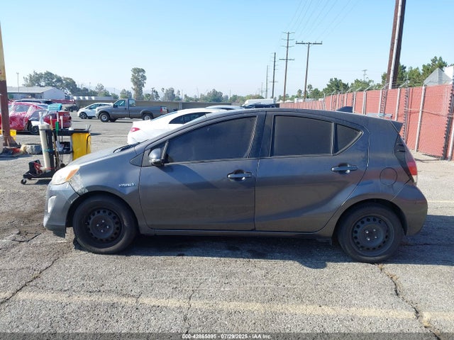 JTDKDTB37G1132974 Toyota 1nz-fxe+1lm