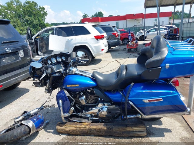 1HD1KED15HB626107 Harley-Davidson 2017