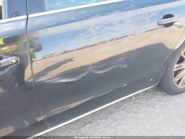 2011 AUDI A8 L WAURVAFD4BN020568 Photo 5