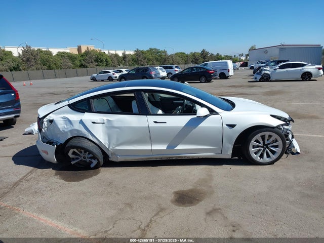 Tesla MODEL 3 2023 5YJ3E1EA7PF551320 Image 13