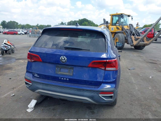 Продаж на аукціоні авто 2022 Volkswagen Taos 1.5t Se, vin: 3VVLX7B24NM004445, номер лоту: 42865206