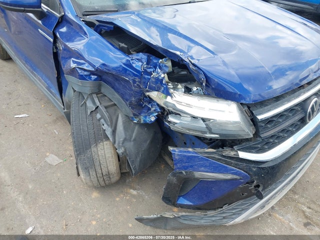 Продаж на аукціоні авто 2022 Volkswagen Taos 1.5t Se, vin: 3VVLX7B24NM004445, номер лоту: 42865206