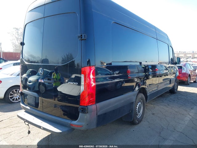 W1Y4NDHY8PT142198 Mercedes Benz Om654